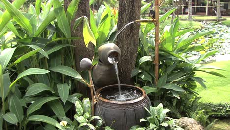 Fountain-made-of-jugs