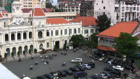 Ho-Chi-Minh-City-government-building