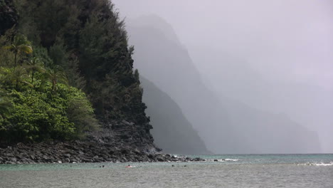 Kauai-Blick-Auf-Die-Dramatische-Küste-4