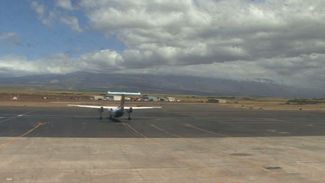 Flugzeugtaxis-Auf-Der-Insel-Maui