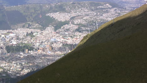 Quito-Vom-Berg