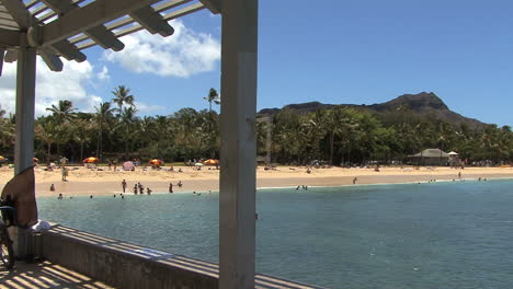 Waikiki-Diamantkopf-Und-Strand-1