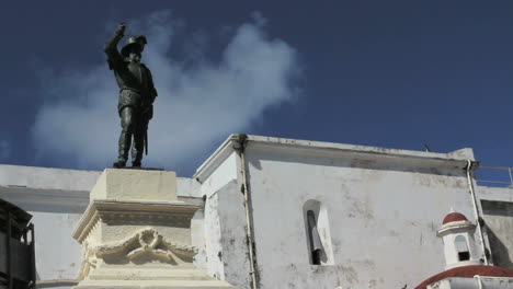 San-Juan-Ponce-De-Leon-Statue