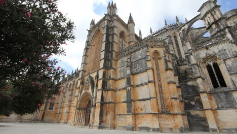 Vista-Lateral-Del-Monasterio-De-Batalha