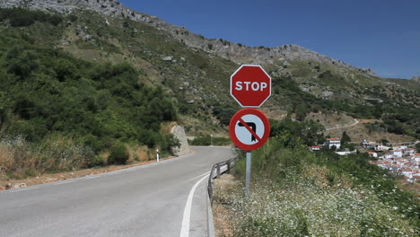 Andalusien-Straßenstoppschild