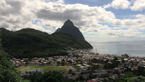 Santa-Lucía-Soufriere-Y-Pitones-Toda-La-Ciudad