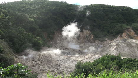 St-Lucia-Sulpher-Springs-with-steam