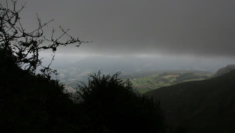 Spain-Cantabrians-valley-in-mist-1-c