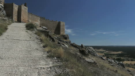 Spanien-Kastilien-Gormaz-Burg-Und-Talblick