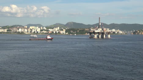 Plataforma-Del-Puerto-De-Rio