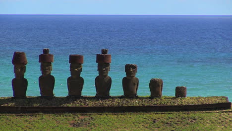 Easter-Island-Anakena-Ahu-Nau-Nau-against-sea-2a
