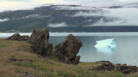 Grönland-Erics-Fjord-Eisbergblick