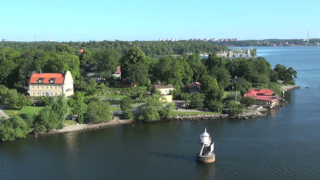 Sweden-Stockholm-channel-marker-1s