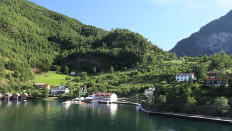 Norwegen-Flam-Kopf-Des-Fjords-C