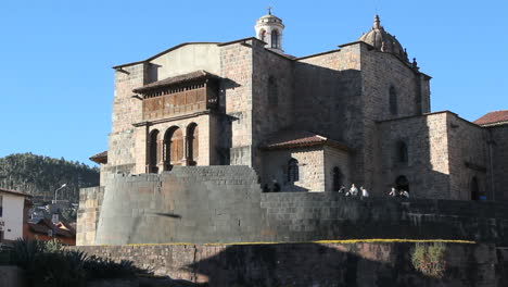 Cusco-Kirche-Auf-Alten-Inka-Fundamenten