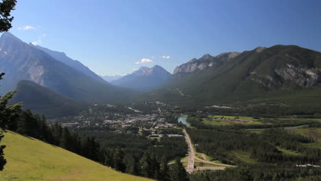 Canada-Banff-town-below