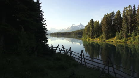 Kanada-Jaspis-Nationalpark-Maligner-See