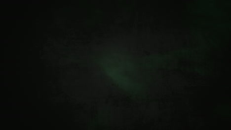 Bewegung-Grüner-Rauch-In-Dunkelschwarzem-Abstraktem-Hintergrund