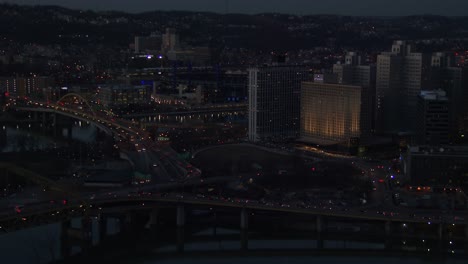 Pittsburgh-Pa-Bei-Nacht-4