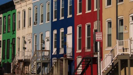 Colorful-rowhouses-line-the-streets-of-Baltimore-Maryland-1
