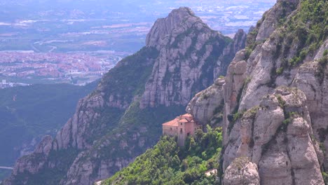 Das-Kloster-Montserrat-In-Spanien