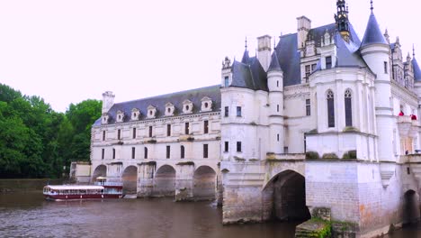 El-Hermoso-Castillo-De-Chenonceau-En-El-Valle-Del-Loira-De-Francia