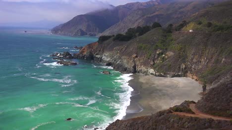 High-angle-view-of-the-rugged-coastline-along-California-Highway-One-2