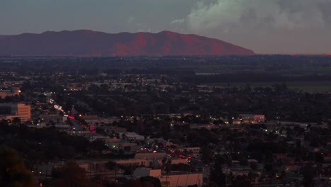 Sonnenuntergang-Hinter-Ventura-Camarillo-Und-Oxnard-In-Kalifornien-1