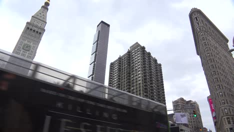 Low-angle-establishing-shot-of-New-York's-iconic-Flatiron-Building