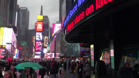 A-foggy-night-in-New-York's-Times-Square