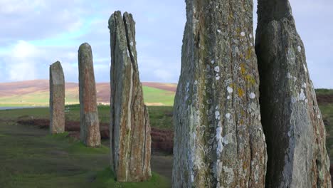 Las-Piedras-Celtas-Circulares-De-Brodgar-Sagradas-En-Las-Islas-De-Las-Orcadas-En-El-Norte-De-Escocia