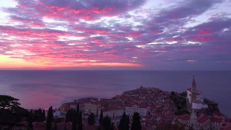 The-attractive-town-of-Piran-Slovenia-on-the-Adriatic-Sea-at-sunset-3
