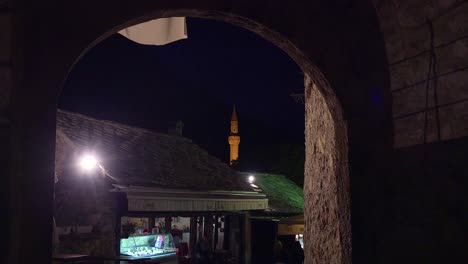 Nacht-In-Mostar-Bosnien-Und-Herzegowina