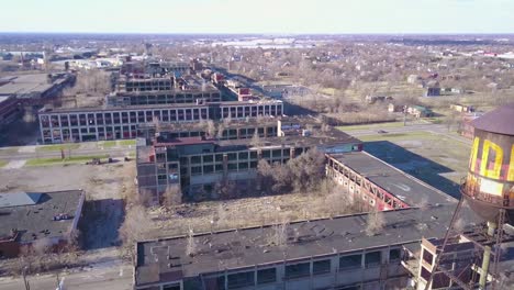 Amazing-aerial-over-the-ruined-and-abandoned-Packard-automobile-factory-near-Detroit-Michigan-2