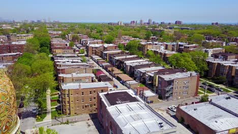 Beautiful-aerial-around-a-Moorish-dome-and-lower-class-neighborhoods-on-the-southside-of-Chicago-1