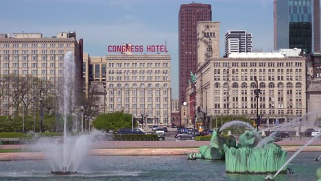 Establishing-shot-of-downtown-Chicago-with-fountains-and-traffic