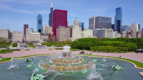 Beautiful-aerial-shot-of-downtown-Chicago-with-fountain-foreground