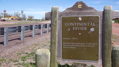 A-sign-indicates-the-location-of-the-Continental-Divide-in-America