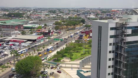 Aufnahme-Der-Stadt-Guayaquil-Ecuador-4