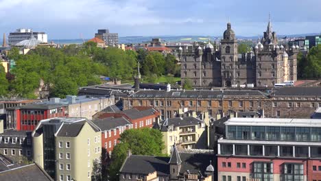 Una-Toma-De-Establecimiento-Del-Horizonte-2-De-Edimburgo,-Escocia