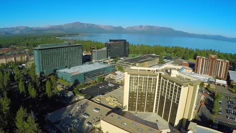 An-vista-aérea-shot-over-casinos-at-South-Lake-Tahoe-Nevada