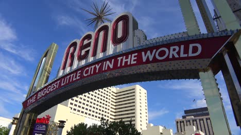Reno-Nevada-gateway-arch-welcomes-visitors-to-the-biggest-little-city-in-the-world-3