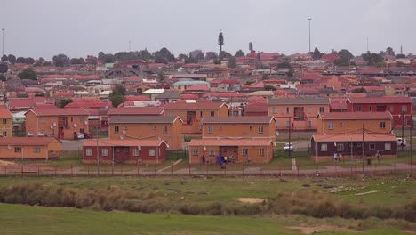 Aufnahme-Von-Häusern-In-Soweto-Township-Südafrika