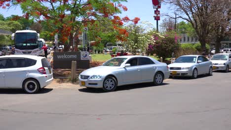 2018---Cars-line-up-for-petrol-at-a-rationing-station-as-gas-shortages-Zimbabwe-descends-into-political-chaos-2