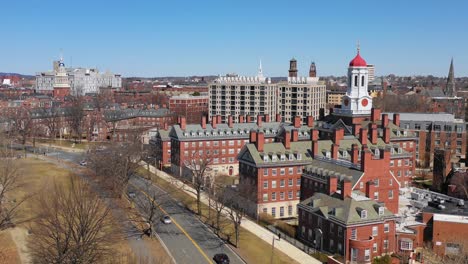 Plano-De-Establecimiento-Estacionario-Aéreo-De-La-Escuela-Kennedy-En-La-Universidad-De-Harvard