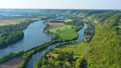 Very-good-aerial-high-over-the-Seine-River-Valley-near-Les-Andelys-France-1