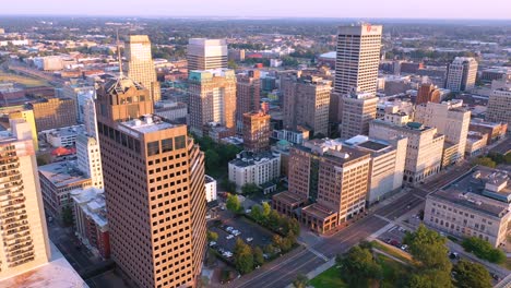 Good-aerial-establishing-shot-of-downtown-city-center-and-business-district-of-Memphis-Tennessee