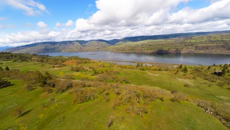 An-aerial-view-of-the-Columbia-River-in-the-Pacific-Northwest