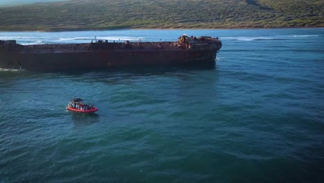Beautiful-aerial-over-the-Kaiolohia-shipwreck-on-the-Hawaii-island-of-Lanai-3