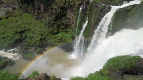 Rainbow-and-waterfalls-Iguazu-Falls